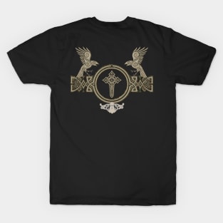 Wonderful celtic cross with crow T-Shirt